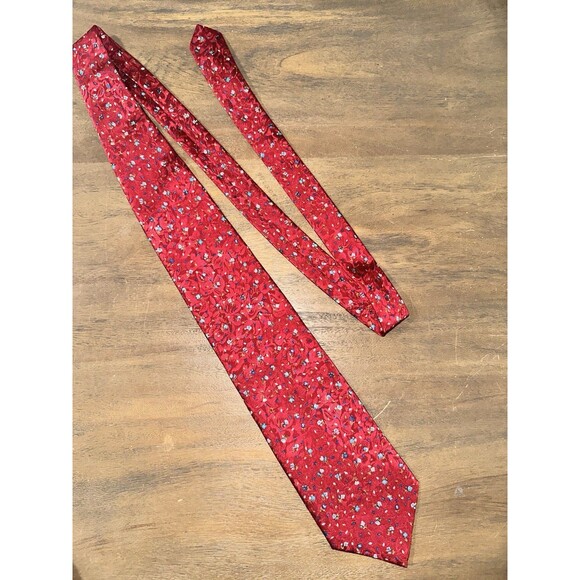 2 Christian Dior Ties 1-All Silk And 1- 100% Printed Polyester - Picture 7 of 8